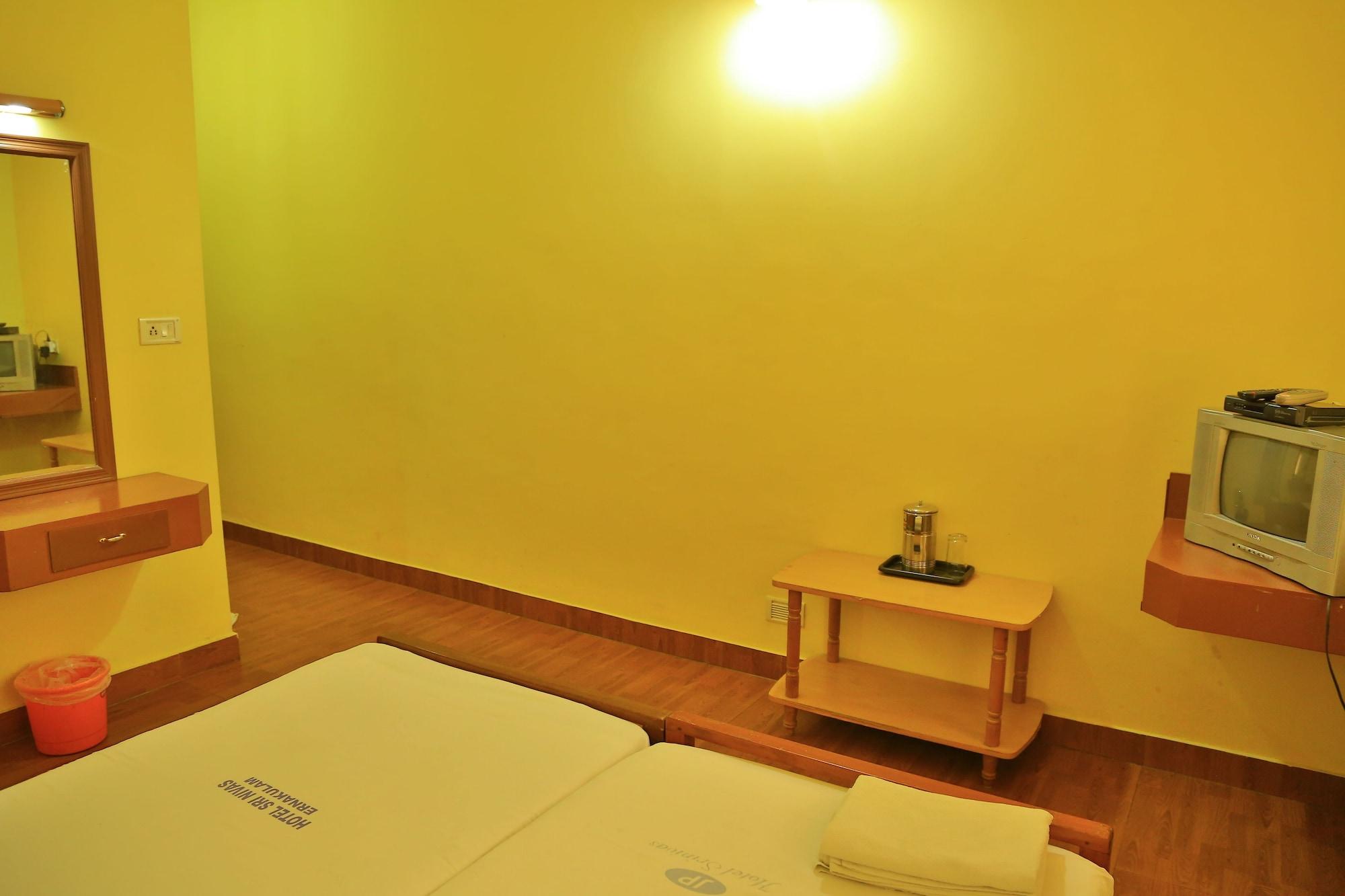 Hotel Srinivas Kochi Kültér fotó