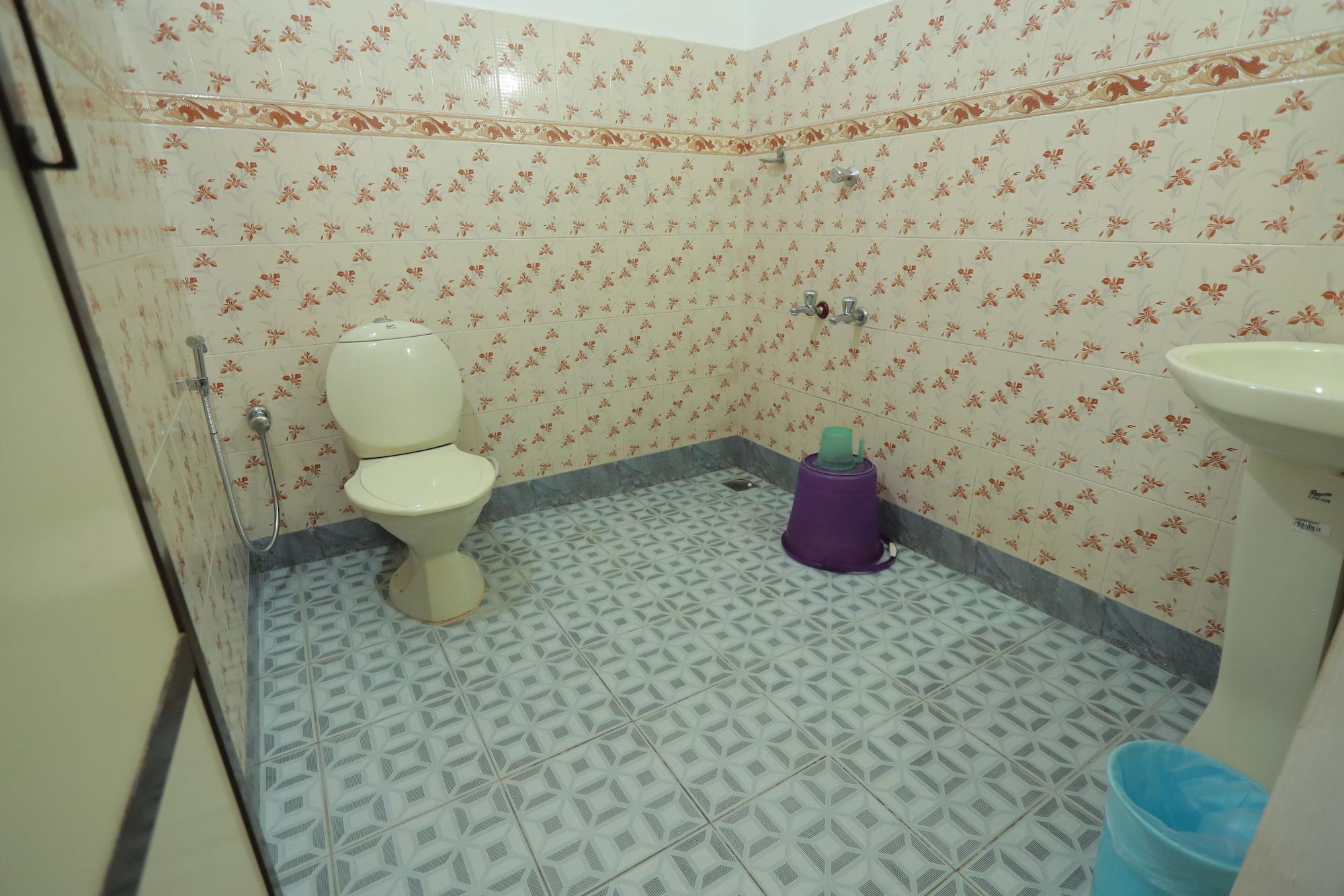 Hotel Srinivas Kochi Kültér fotó