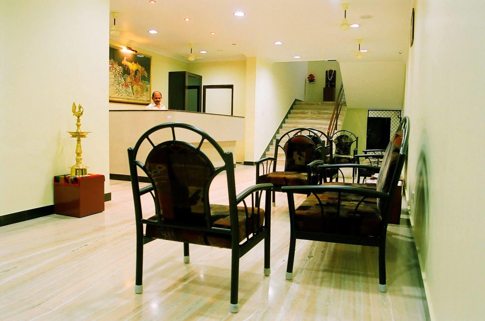 Hotel Srinivas Kochi Kültér fotó